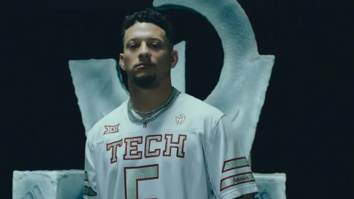 Chính thức: Patrick Mahomes gia hạn hợp đồng dài hạn với adidas