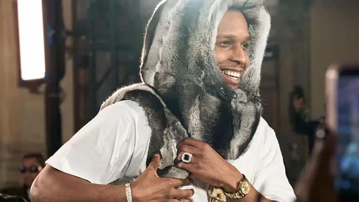 A$AP Rocky "đốt cháy" sàn diễn với cảm hứng đua xe cùng BST AWGE Fall/Winter 2026