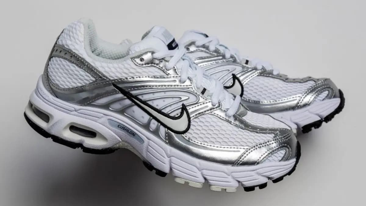 Nike Air Max Moto 2K: Tượng Đài Tech Runner Tái Sinh