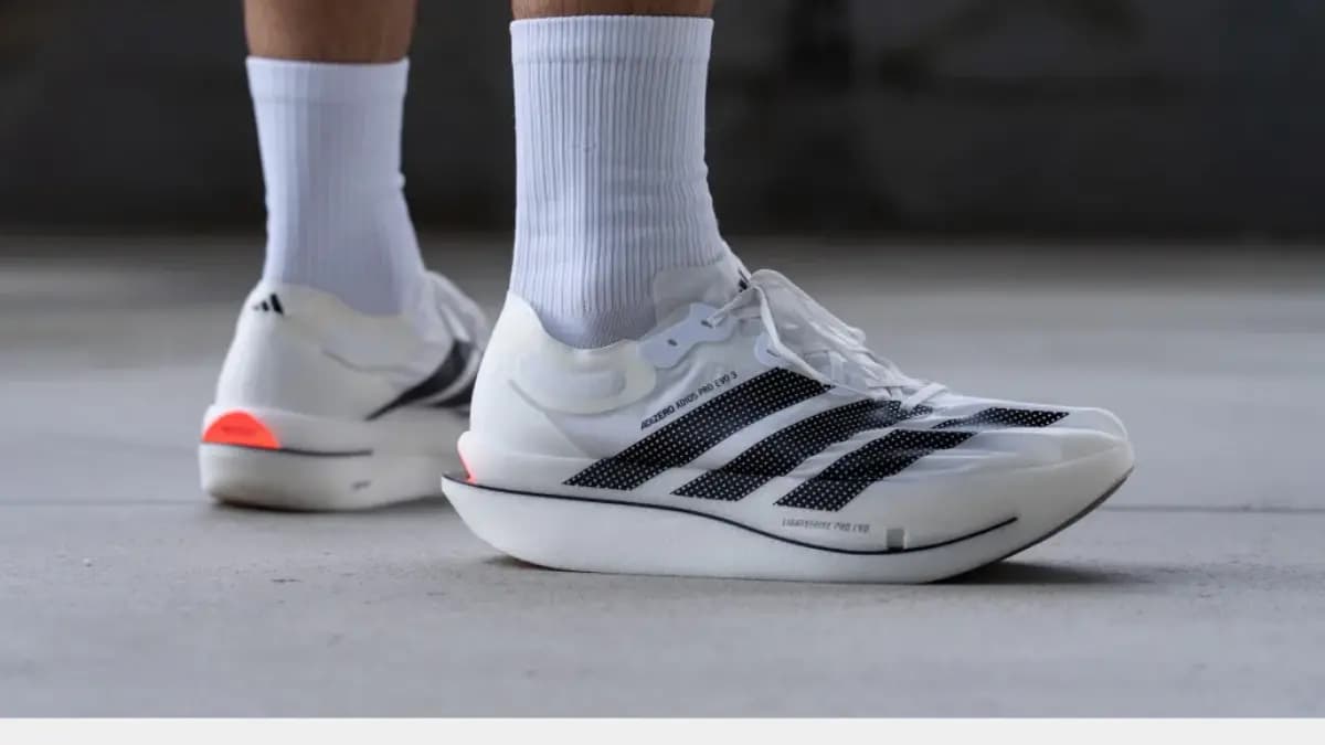 Adidas Adizero Adios Pro Evo 3: Siêu giày đua