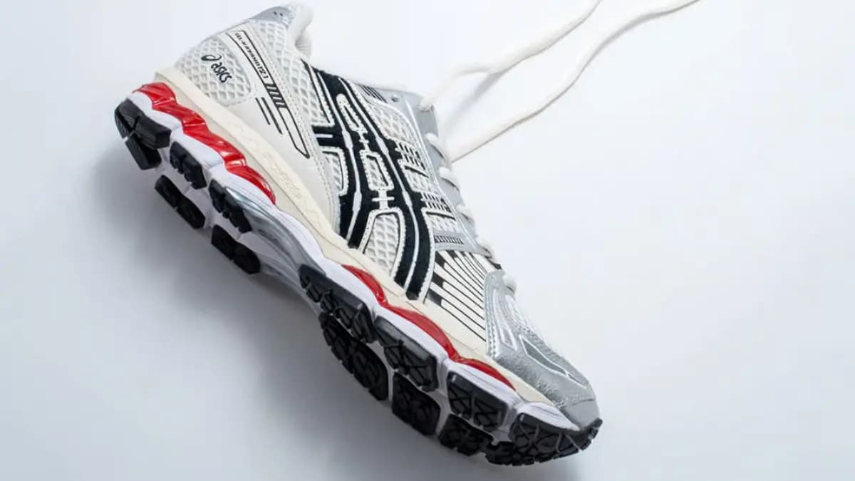Lapstone & Hammer khuấy động mùa hè với Asics Gel-Kayano 12.1