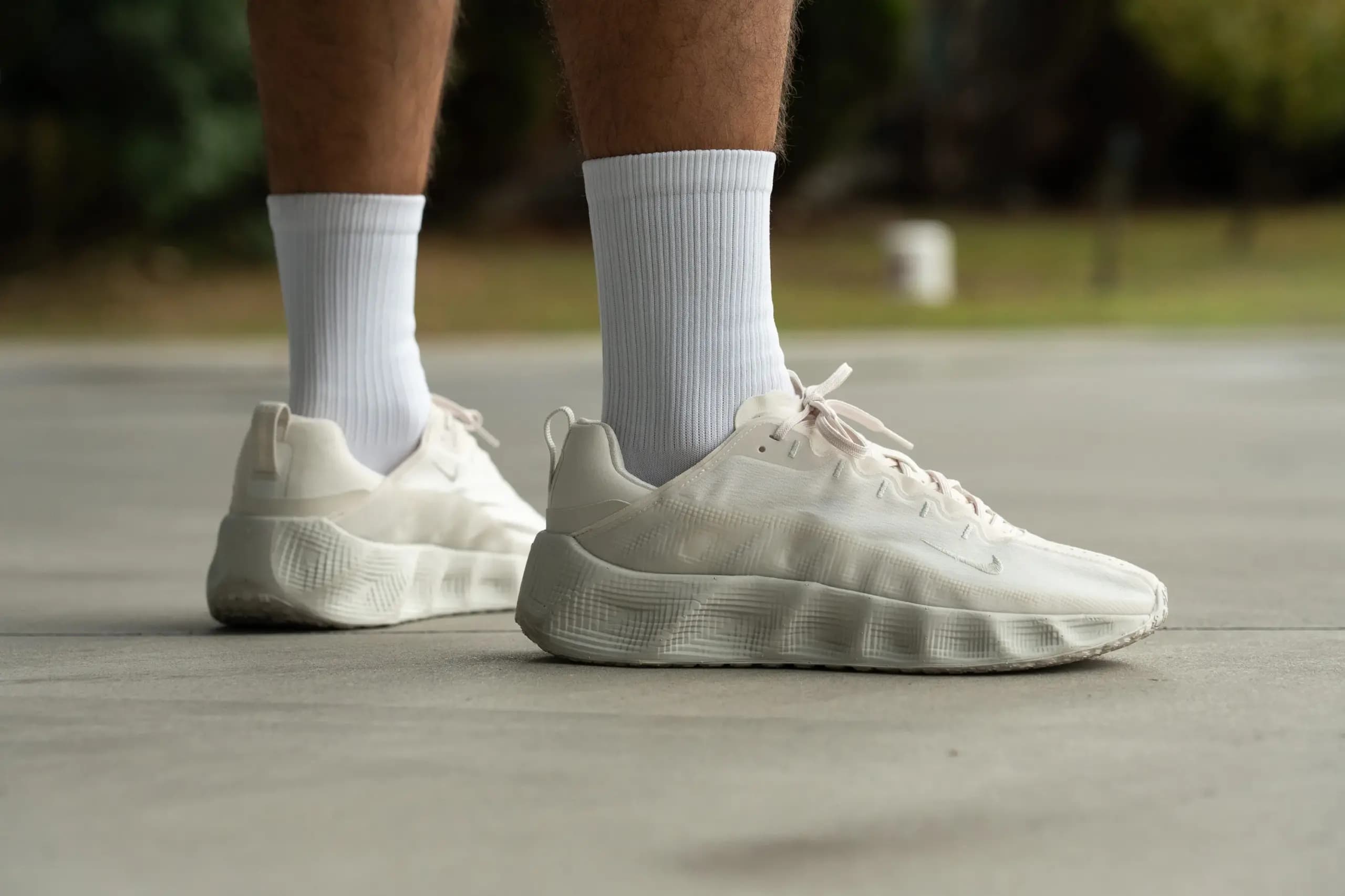 Nike Ava Rover Review: Có Đáng Mua Trong Tầm Giá?