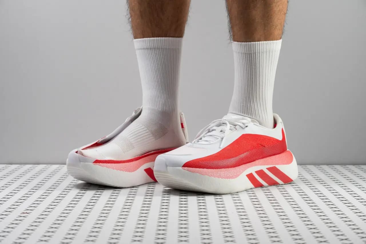 Adidas Hyperboost Edge: Siêu Phẩm Giày Chạy Bộ Công Nghệ Mới