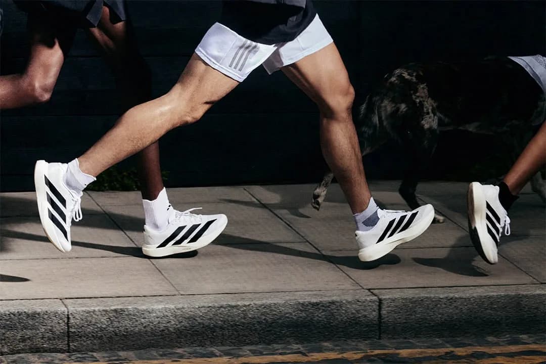 Adidas Adizero EVO SL: Đôi giày chạy bộ hiệu năng cao dành cho tốc độ và phong cách