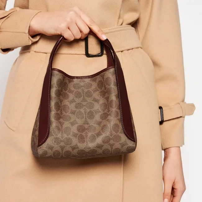 Túi Coach Hadley Signature Shoulder Hobo Bag 79251 B4NQ4 — ảnh 2