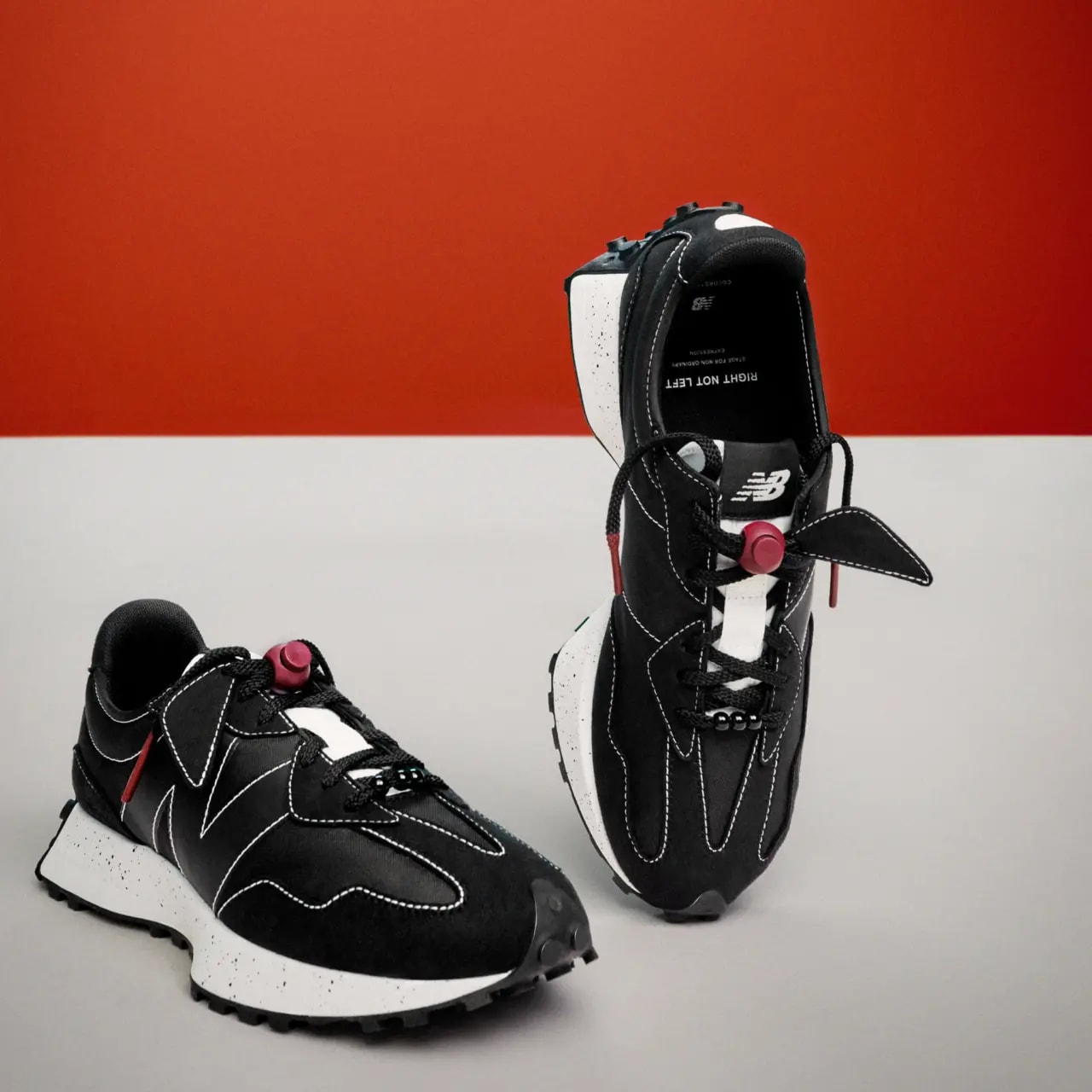 Giày New Balance ColorsxStudios x 327 'Black Rumba Red' MS327CT — ảnh 3