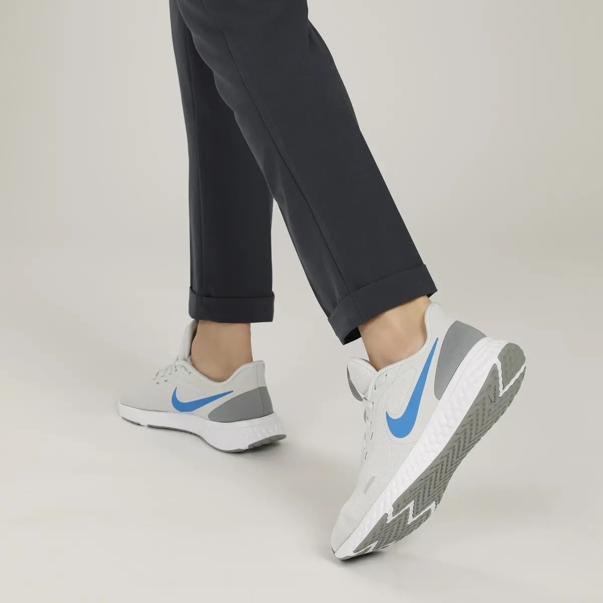 Giày Nike Revolution 5 Flyease Photon Dust BQ3211-015 — ảnh 3