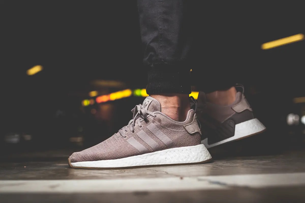 Giày Adidas NMD R2 Winter Pack 'Light Brown' CQ2399 — ảnh 3