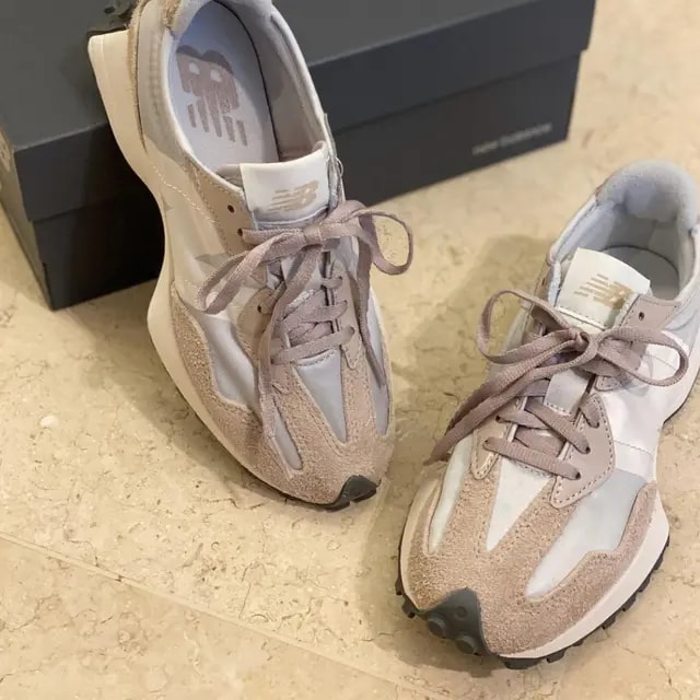 Giày New Balance Wmns 327 'Grey Beige' WS327SFA — ảnh 2