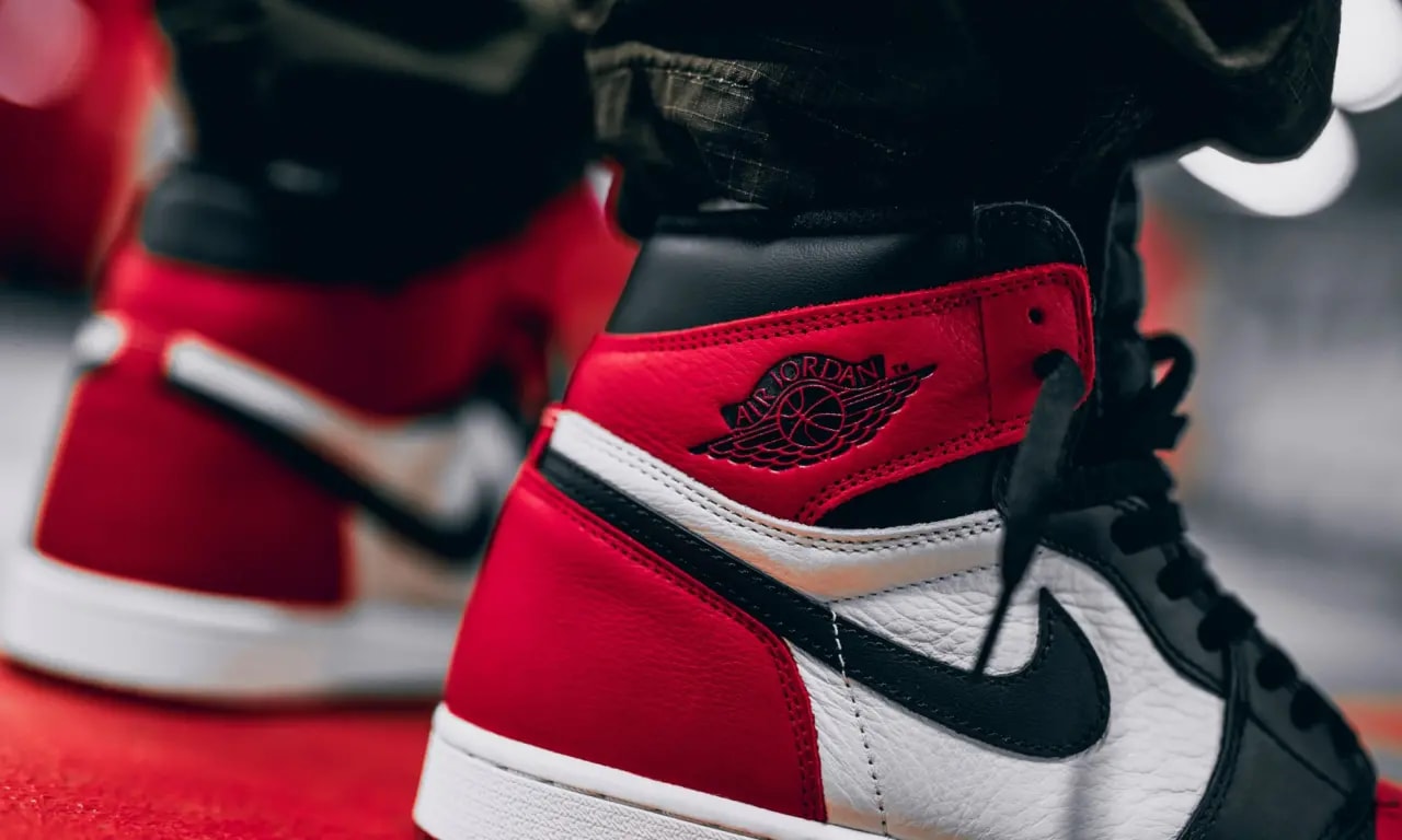 Giày Nike Air Jordan 1 Retro High OG 'Bred Toe' 575441-610 — ảnh 5