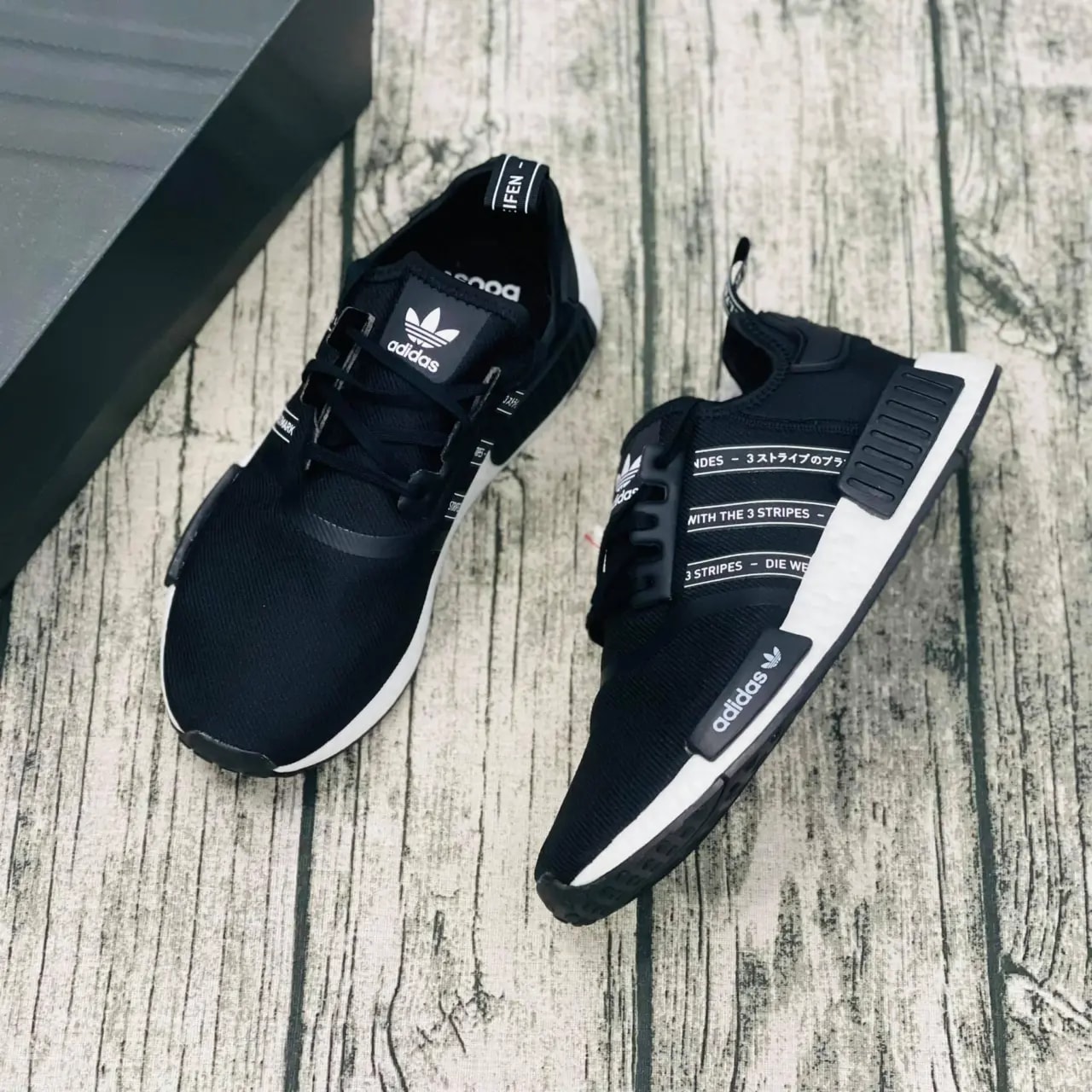 Giày Adidas NMD_R1 'Black White' FX1033 — ảnh 2