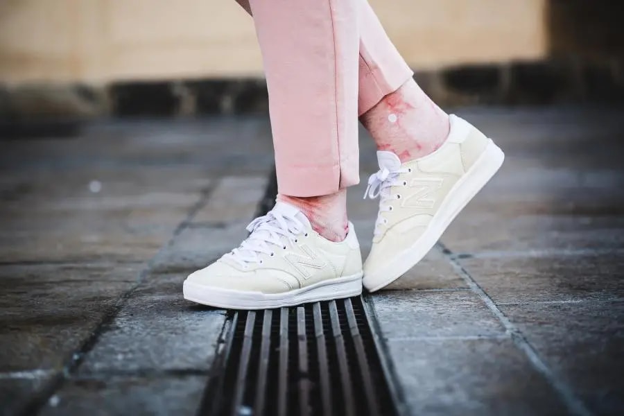 Giày New Balance 300 'Sea Salt' WRT300TK — ảnh 5