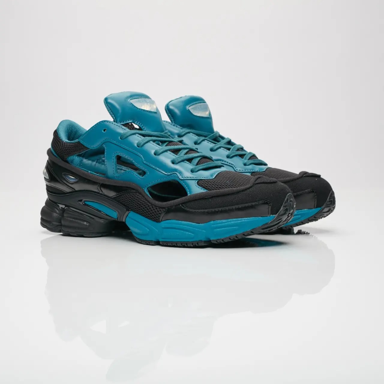 Giày Adidas Raf Simons x Replicant Ozweego 'Black Colonial Blue' BB7986 — ảnh 2