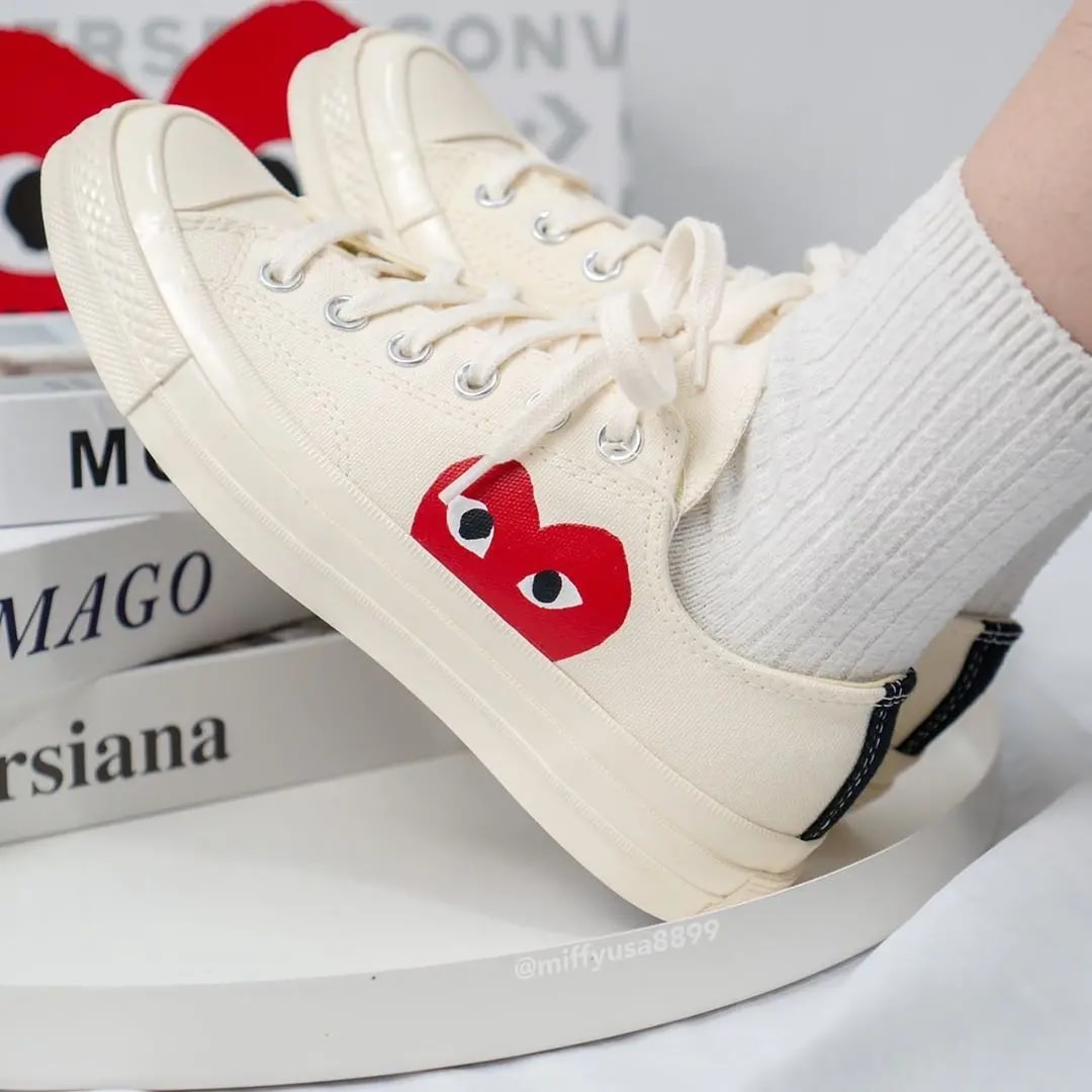 Giày Converse Comme des Garçons x Chuck 70 Ox 'Play' 150207C — ảnh 2