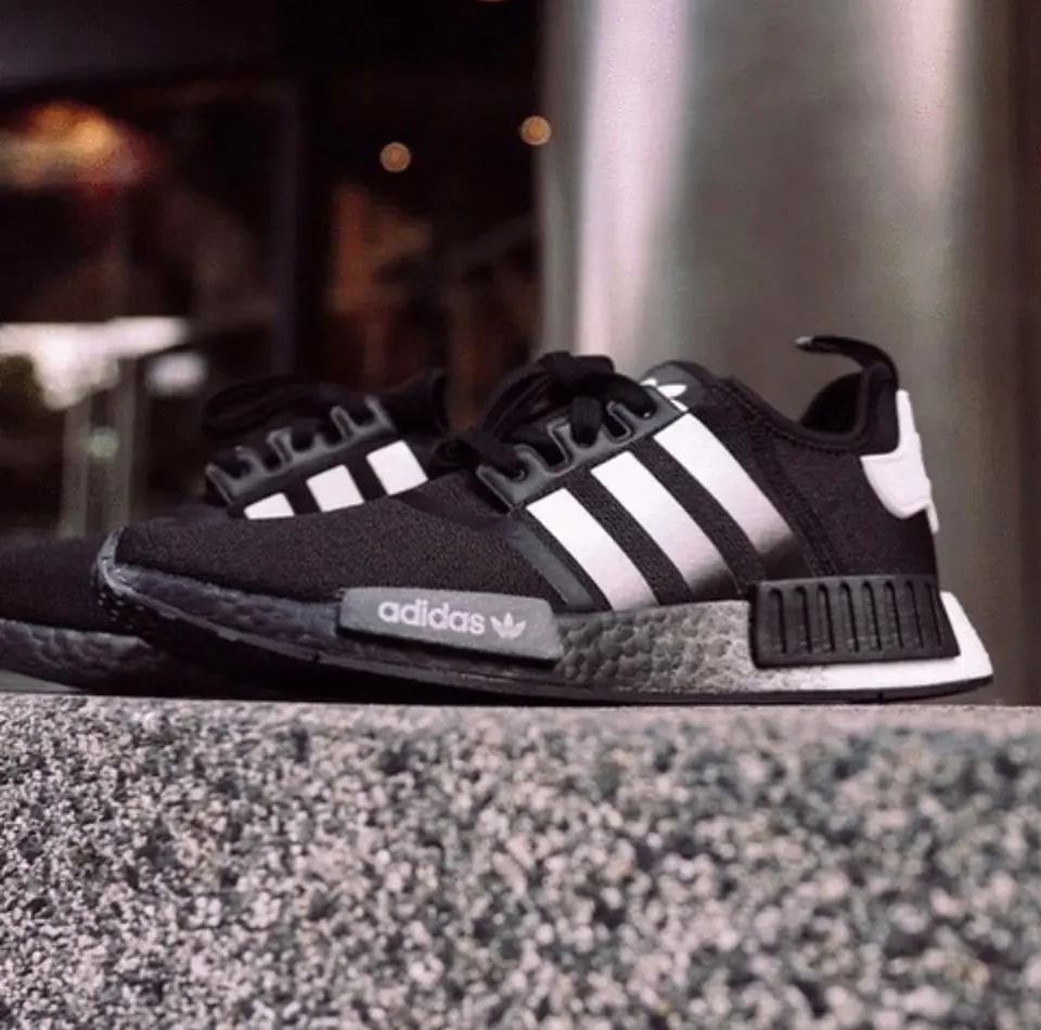 Giày Adidas NMD R1 'Black Silver' EG7399 — ảnh 3