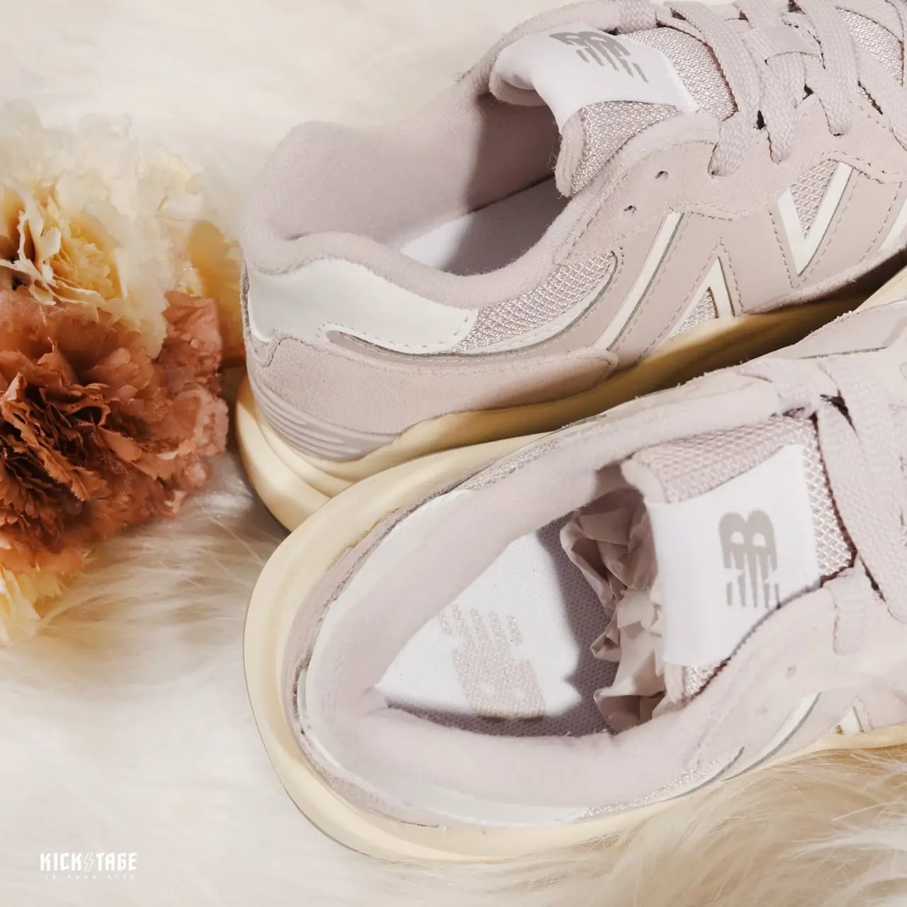 Giày New Balance Wmns 5740 'Logwood Team Cream' W5740CD — ảnh 2