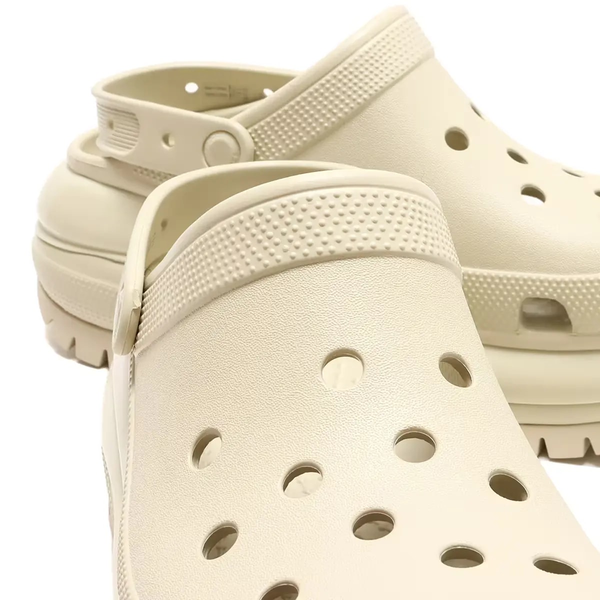 Dép Crocs Classic Mega Crush Clog Bone 207988-2Y2 — — ảnh 3