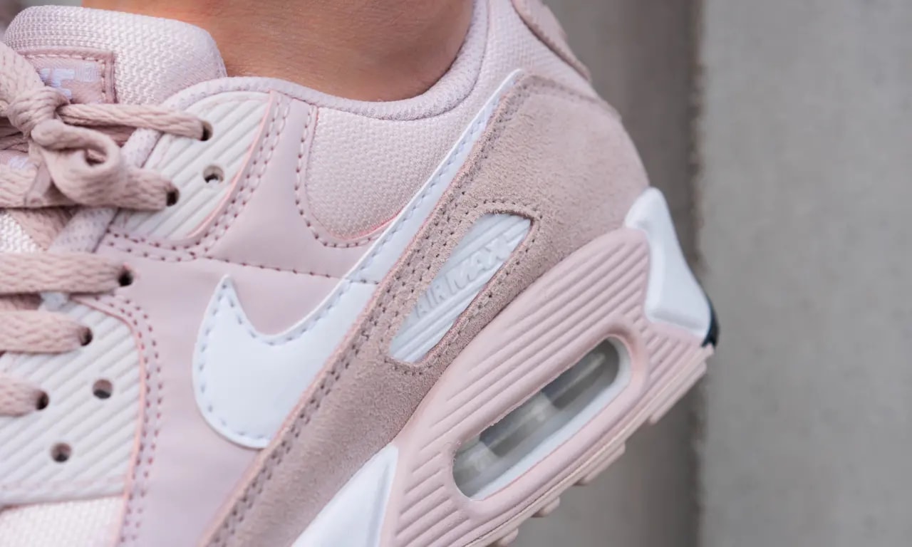 Giày Nike Wmns Air Max 90 'Barely Rose' CZ6221-600 — ảnh 4
