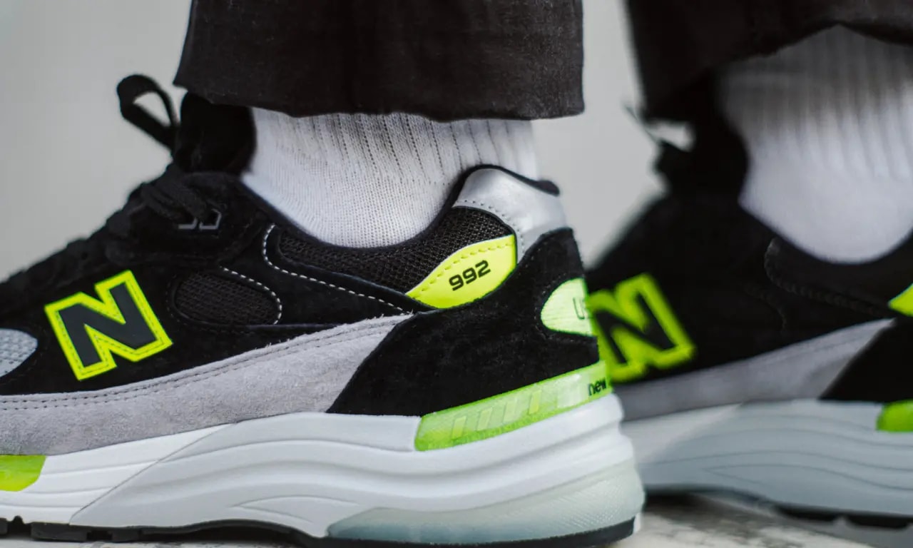 Giày New Balance 992 Made In USA 'Black Grey Volt' M992TQ — ảnh 3