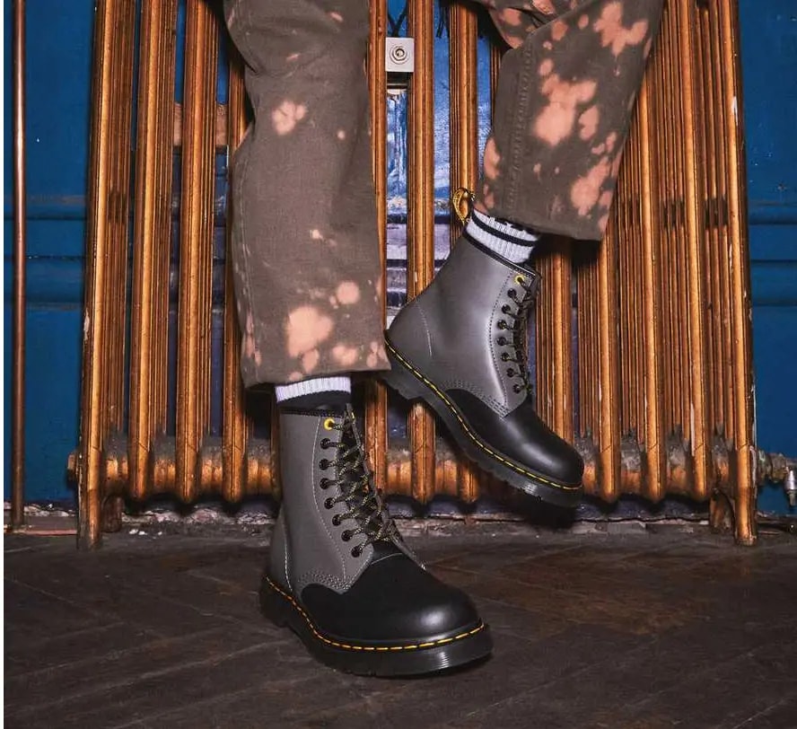 Giày  Dr. Martens 1460 Smooth Clash Leather Lace Up Boots 27538001 — ảnh 2