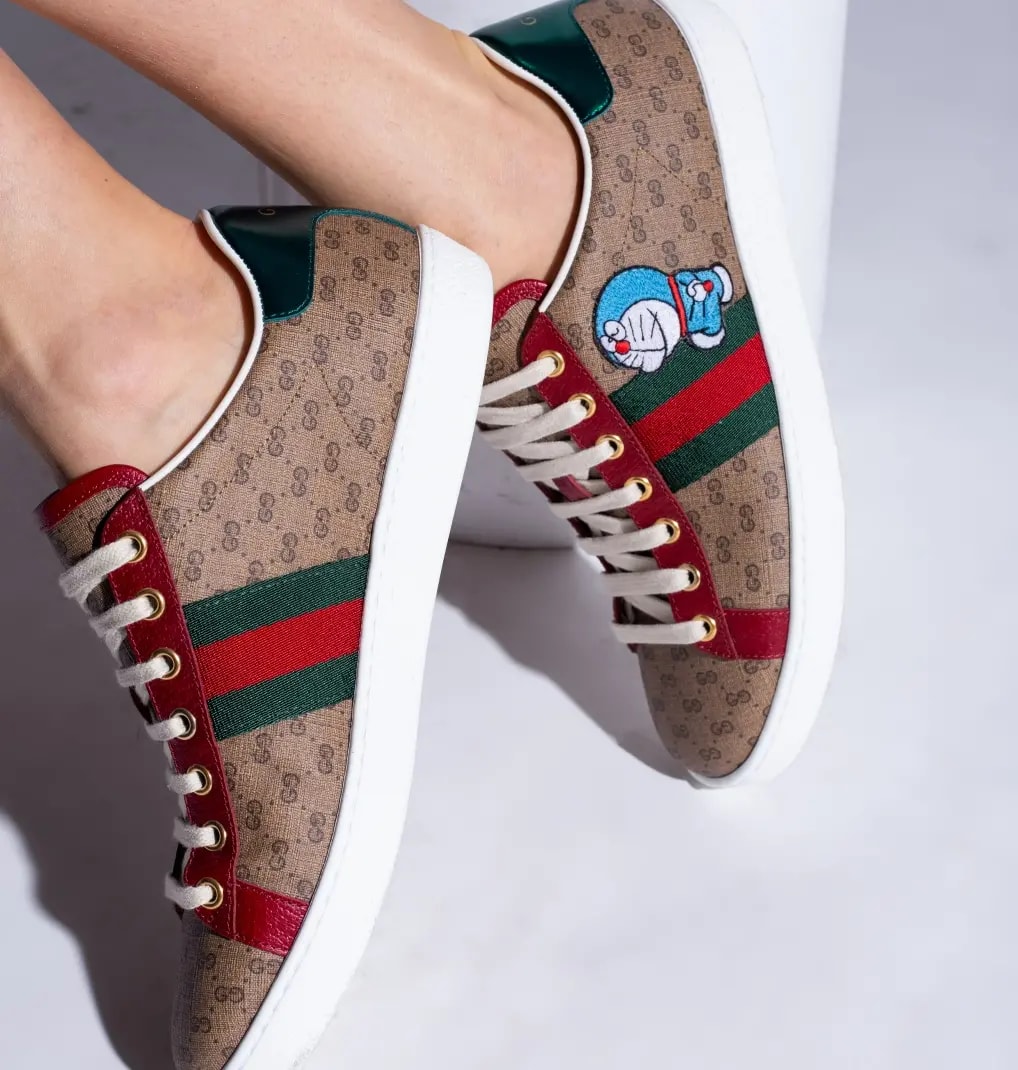 Giày Gucci x Doraemon Women’s Ace Sneaker 'Monogram' 655034-2SZ10-9765 — ảnh 3
