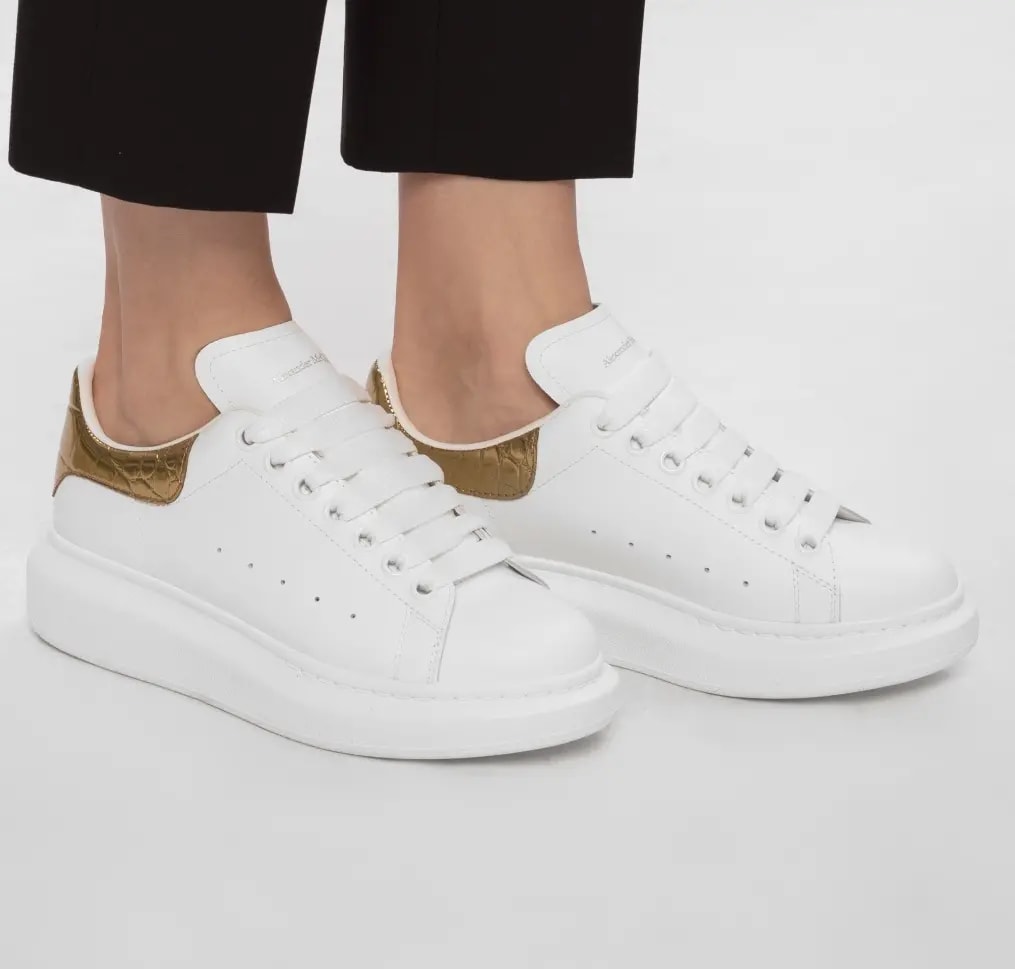 Giày Alexander McQueen Wmns Oversized Sneaker 'Gold Crocodile' 553770-WHYBQ-9075 — ảnh 4