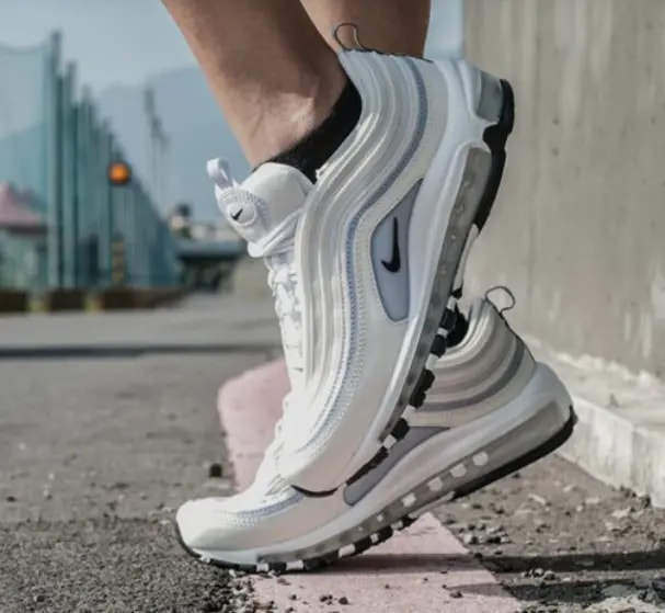 Giày Nike Wmns Air Max 97 'Ghost' CZ6087-102 — ảnh 2