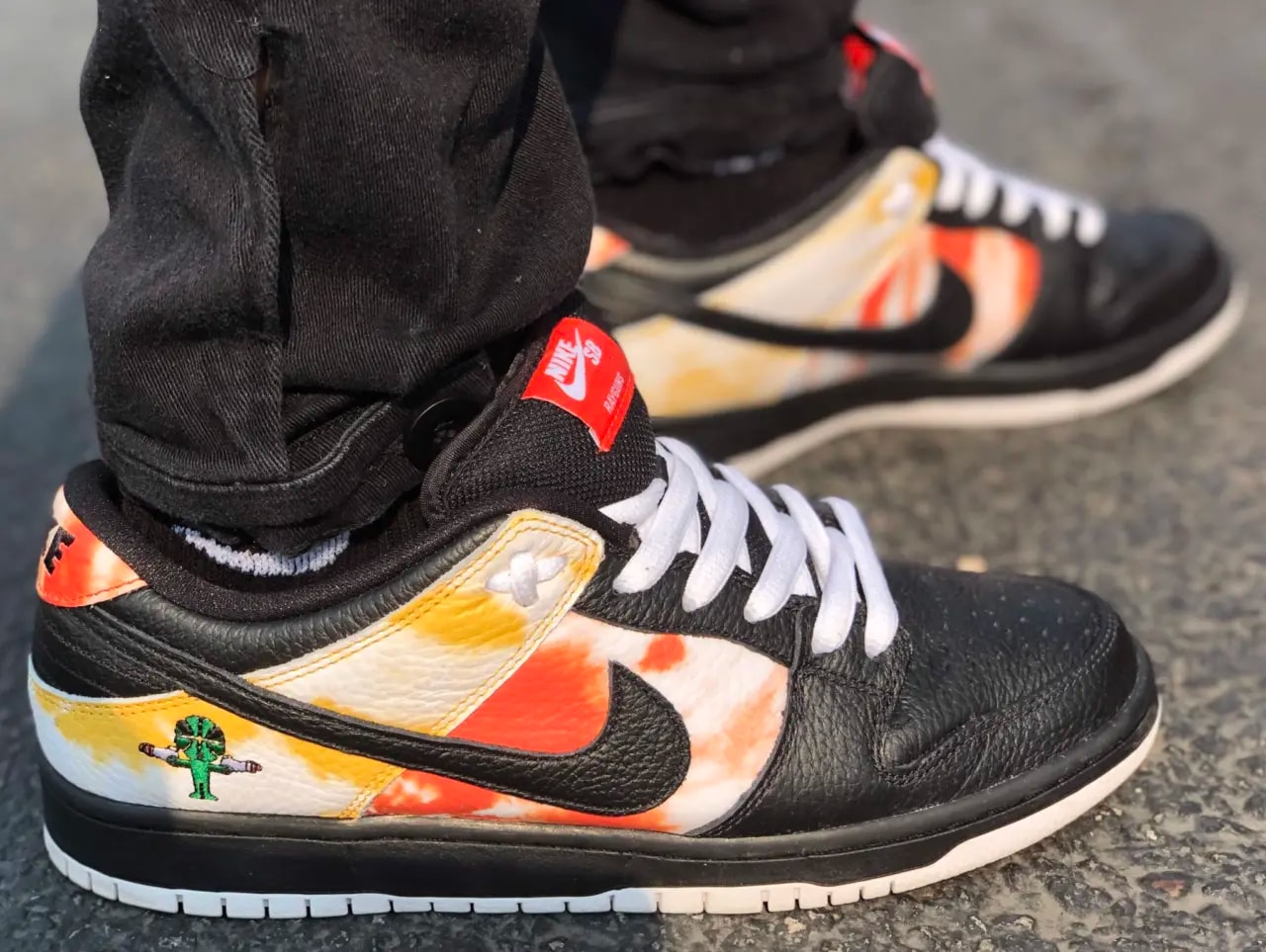 Giày Nike Dunk SB Low 'Tie Dye Raygun Black' BQ6832-001 — ảnh 3