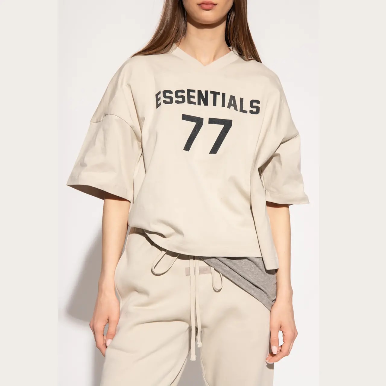 Áo Fear Of God Essentials Football 77 Tee SS22 'Wheat' — ảnh 3