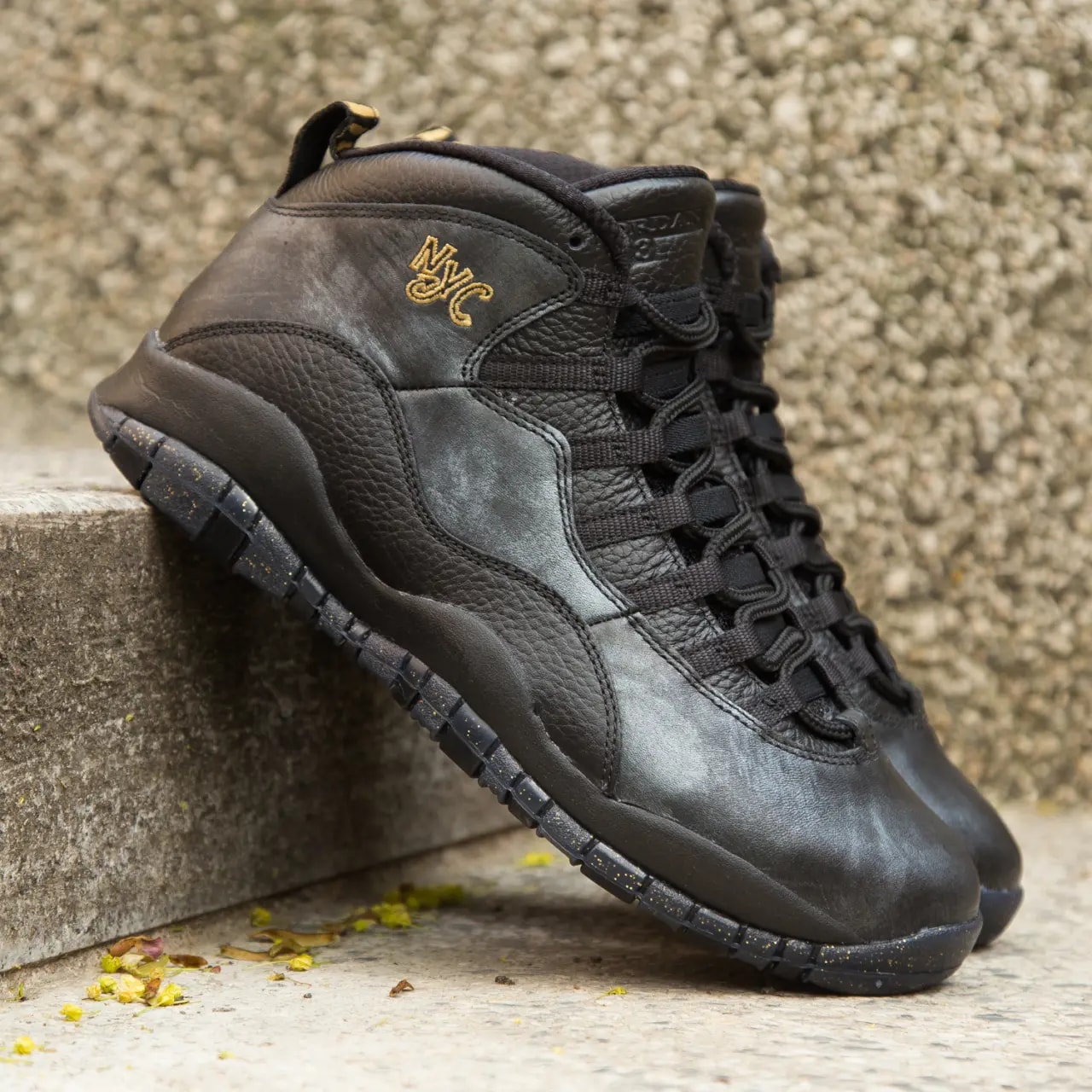 Giày Nike Air Jordan 10 Retro 'NYC' 310805-012 — ảnh 4
