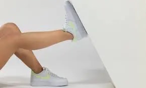 Giày Nike Wmns Air Force 1 Low 'Barely Volt' 315115-155 — ảnh 5