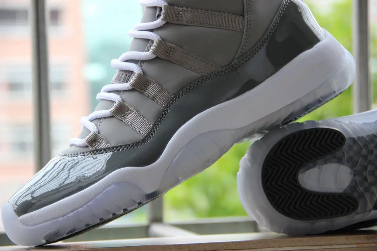 Giày Nike Air Jordan 11 Retro 'Cool Grey' 2010 378037-001 — ảnh 3