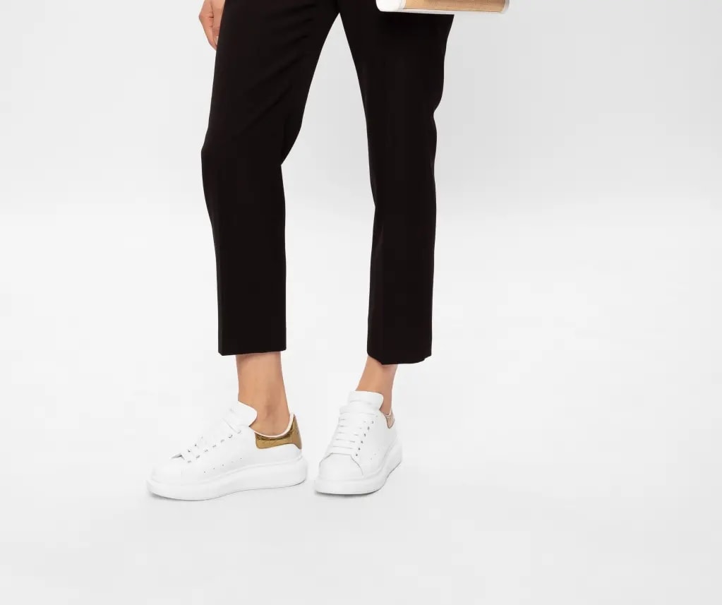 Giày Alexander McQueen Wmns Oversized Sneaker 'Gold Crocodile' 553770-WHYBQ-9075 — ảnh 5
