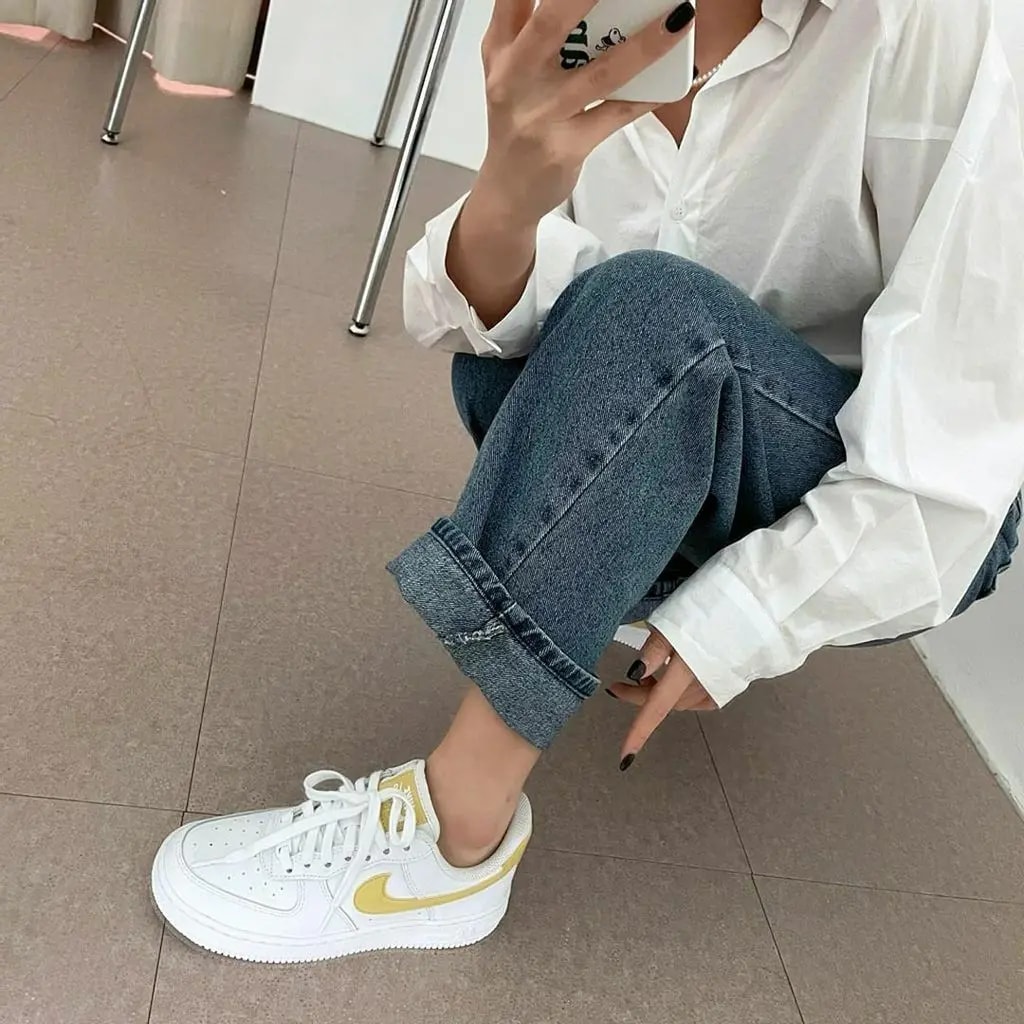 Giày Nike Wmns Air Force 1 '07 'Saturn Gold' 315115-170 — ảnh 5