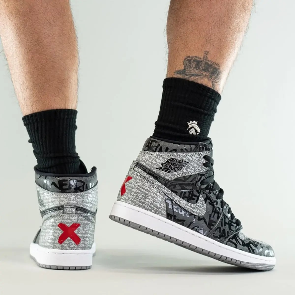 Giày Nike Air Jordan 1 Retro High OG 'Rebellionaire' 555088-036 — ảnh 5