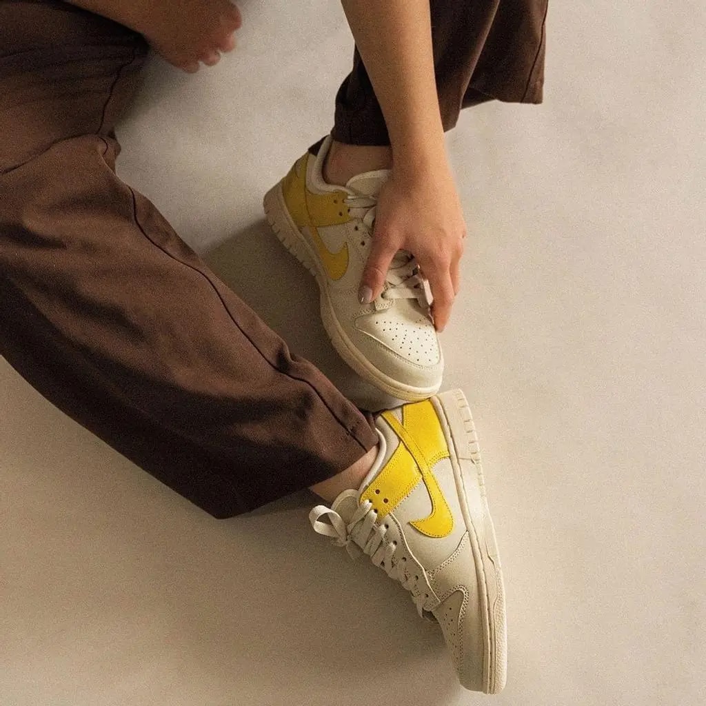 Giày Nike Dunk Low LX 'Banana' DR5487-100 — ảnh 3