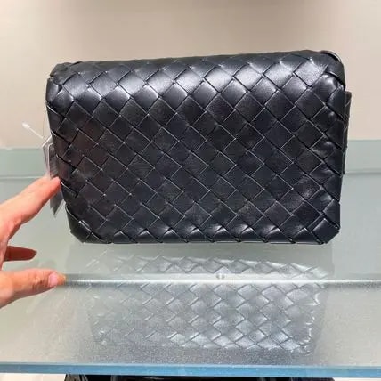 Túi Bottega Veneta Lambskin 'Black' 609231-VCPP-18803 — ảnh 2