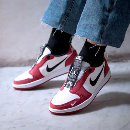 Giày Nike Air Jordan 1 Retro Low Slip Chicago BQ8462-601 — ảnh 2