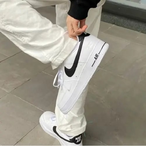 Giày Nike Air Force 1 Low '07 LV8 'White Black' DQ7658-100 — ảnh 3