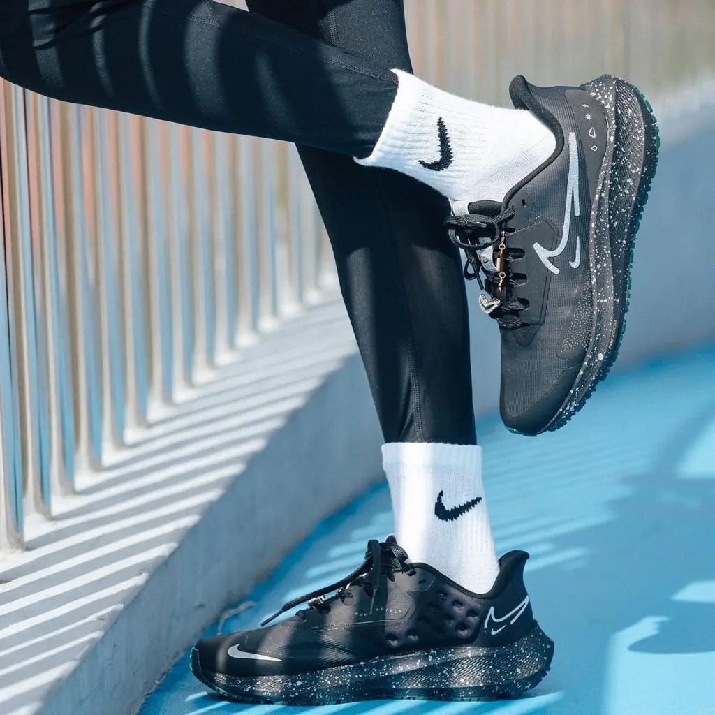 Giày Nike Wmns Air Zoom Pegasus 39 Shield 'Bling' FB1862-001 — ảnh 2
