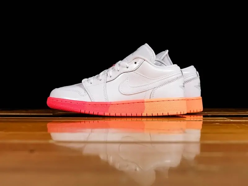 Giày Nike Air Jordan 1 Low GS 'Sunset Sole' 554723-100 — ảnh 4