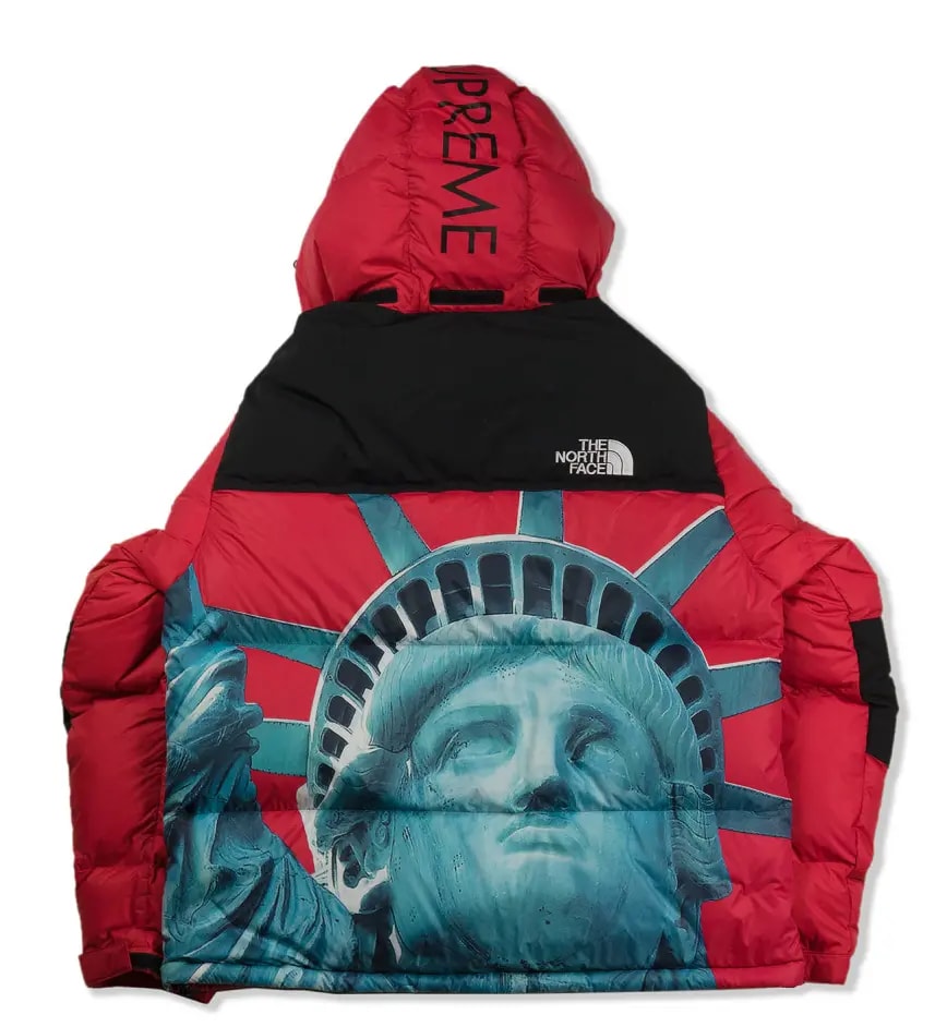 Áo Supreme TNF Liberty Statue Nuptse Jacket Red — ảnh 2