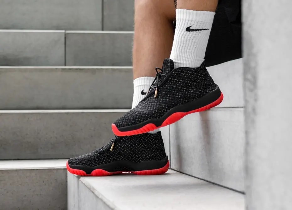 Giày Nike Air Jordan Future Premium Black Infrared 652141-023 — ảnh 2