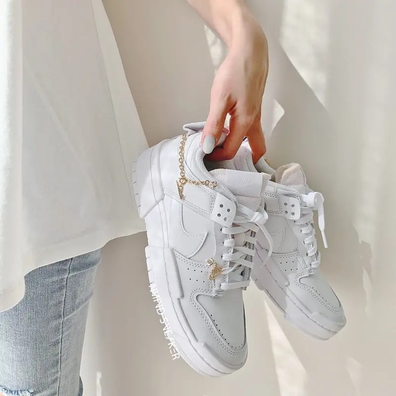 Giày Nike Wmns Dunk Low Disrupt 'Lucky Charms' DO5219-111 — ảnh 4