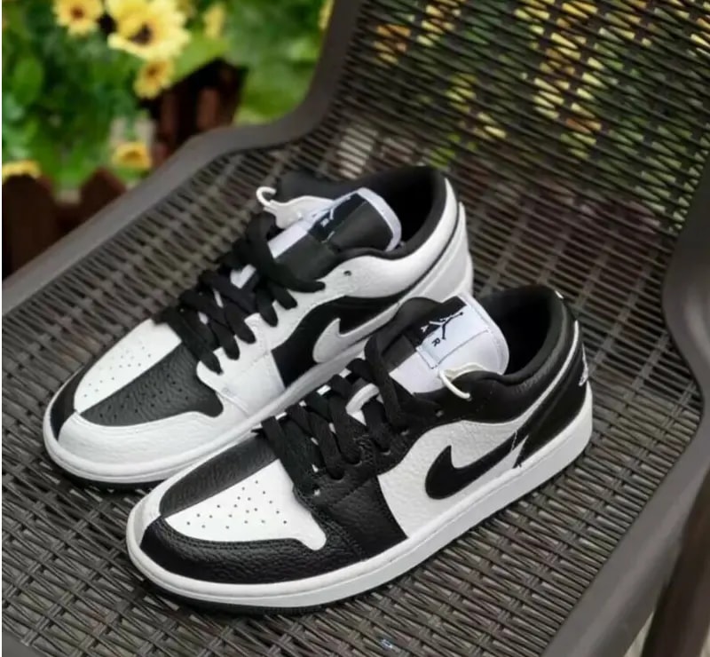 Giày Nike Wmns Air Jordan 1 Low SE Homage 'White Black' DR0502-101 — ảnh 4
