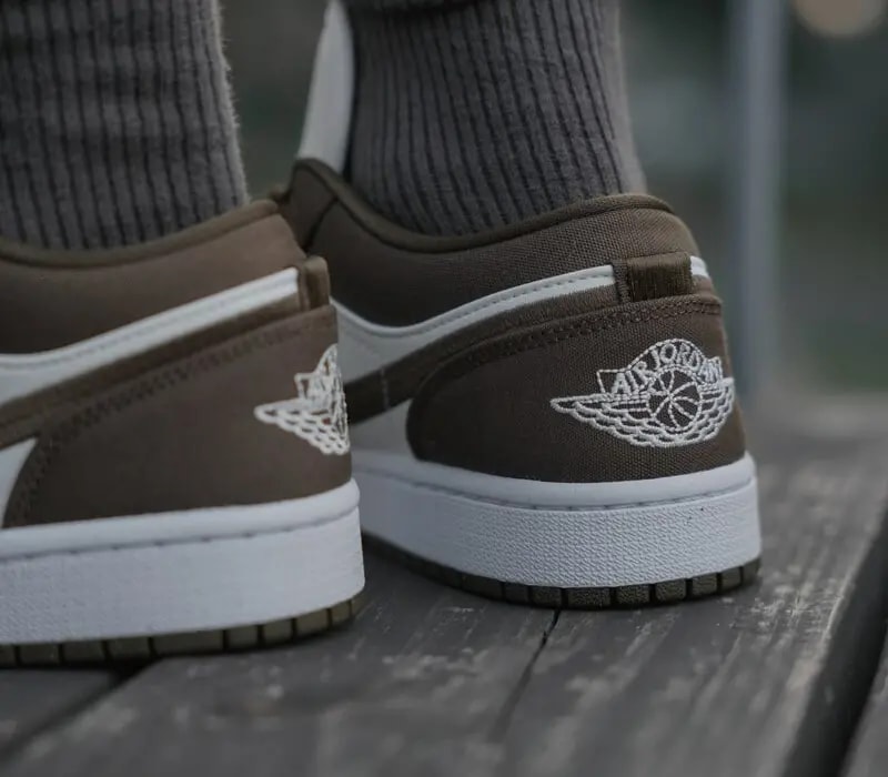 Giày Nike Air Jordan 1 Low SE 'Light Olive' DV0426-301 — ảnh 5