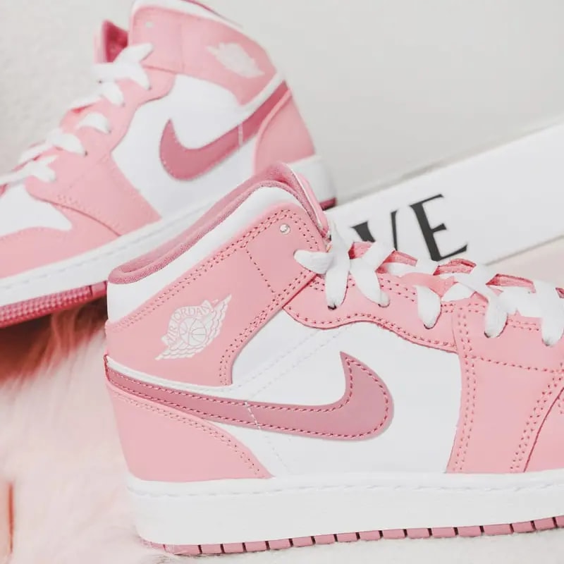 Giày Nike Air Jordan 1 Mid GS 'Valentine's Day 2023' DQ8423-616 — ảnh 5