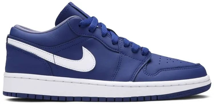 Giày Nike Wmns Air Jordan 1 Low SE 'Deep Royal Blue' DA8008-401 — kich-thuoc: 40.5 Giày Nike Wmns Air Jordan 1 Low SE 'Deep Royal Blue' DA8008-401 — kich-thuoc: 40.5