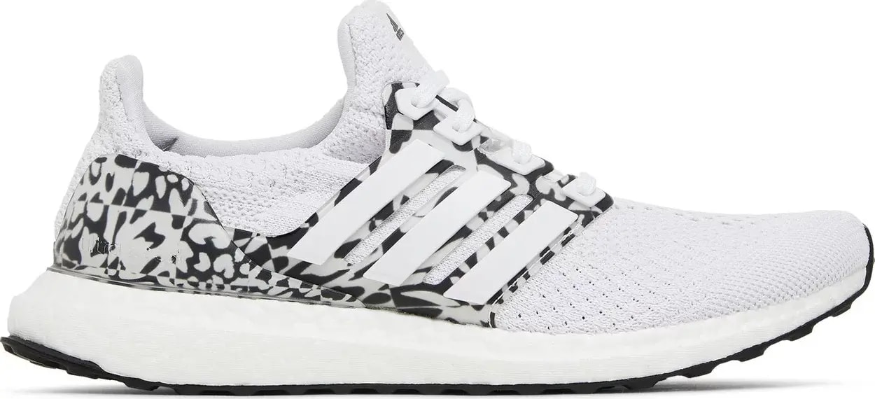 Giày Adidas UltraBoost 5.0 DNA 'Multi Pattern White' GX9331 — kich-thuoc: lien-he-order