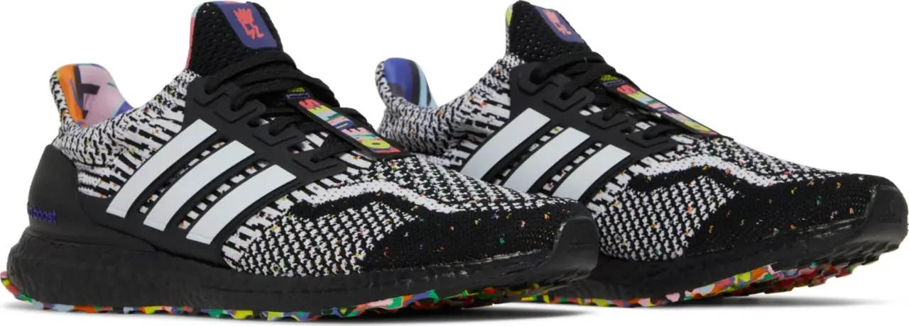 Giày Adidas Kris Andrew Small x UltraBoost 5.0 'Pride' GY4424 — ảnh 4